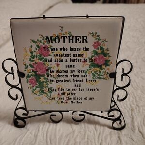 Vintage Fdloral Mother Napkin Holder